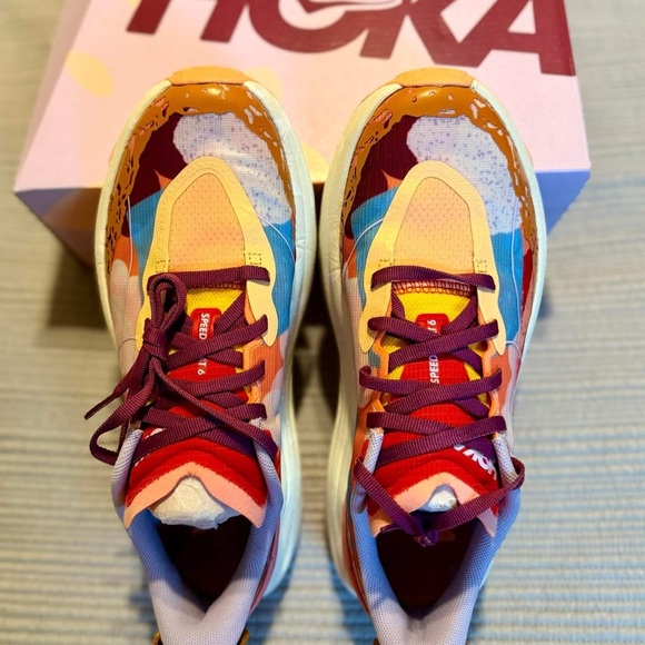 Colorful Hoka Proba Sneakers 8.5 Men’s/9.5 Women’s - Picture 2 of 3